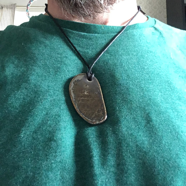 Metallic Oval Pendant Necklace
