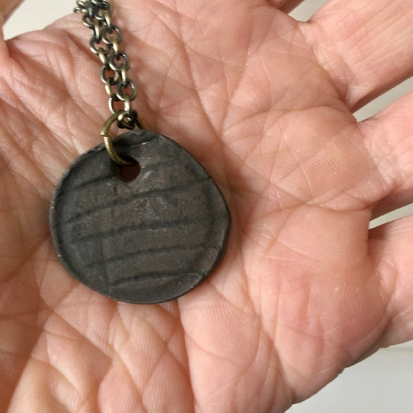 Faux Bois Round Pendant Necklace